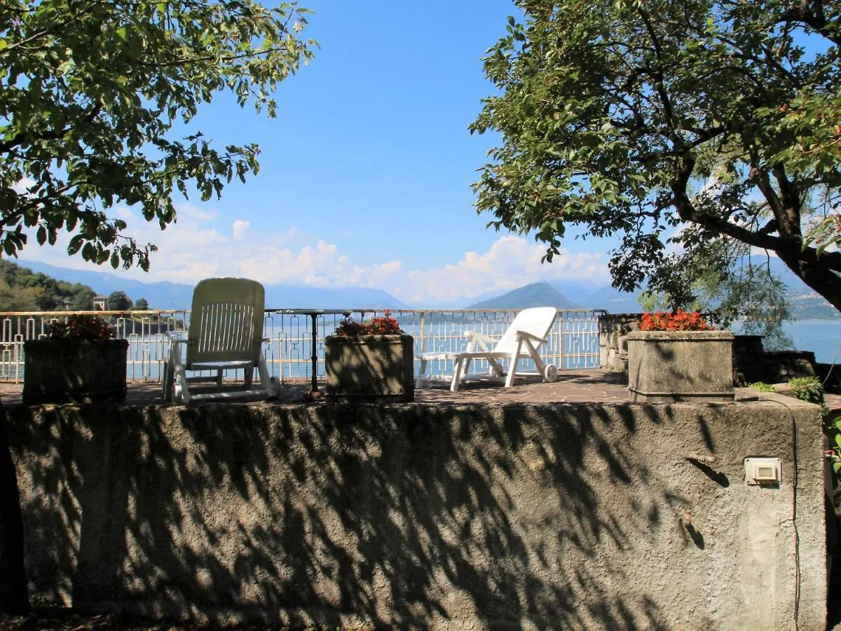 Holiday Home Sul Lago By Interhome Laveno-Mombello 0*,  İtalya